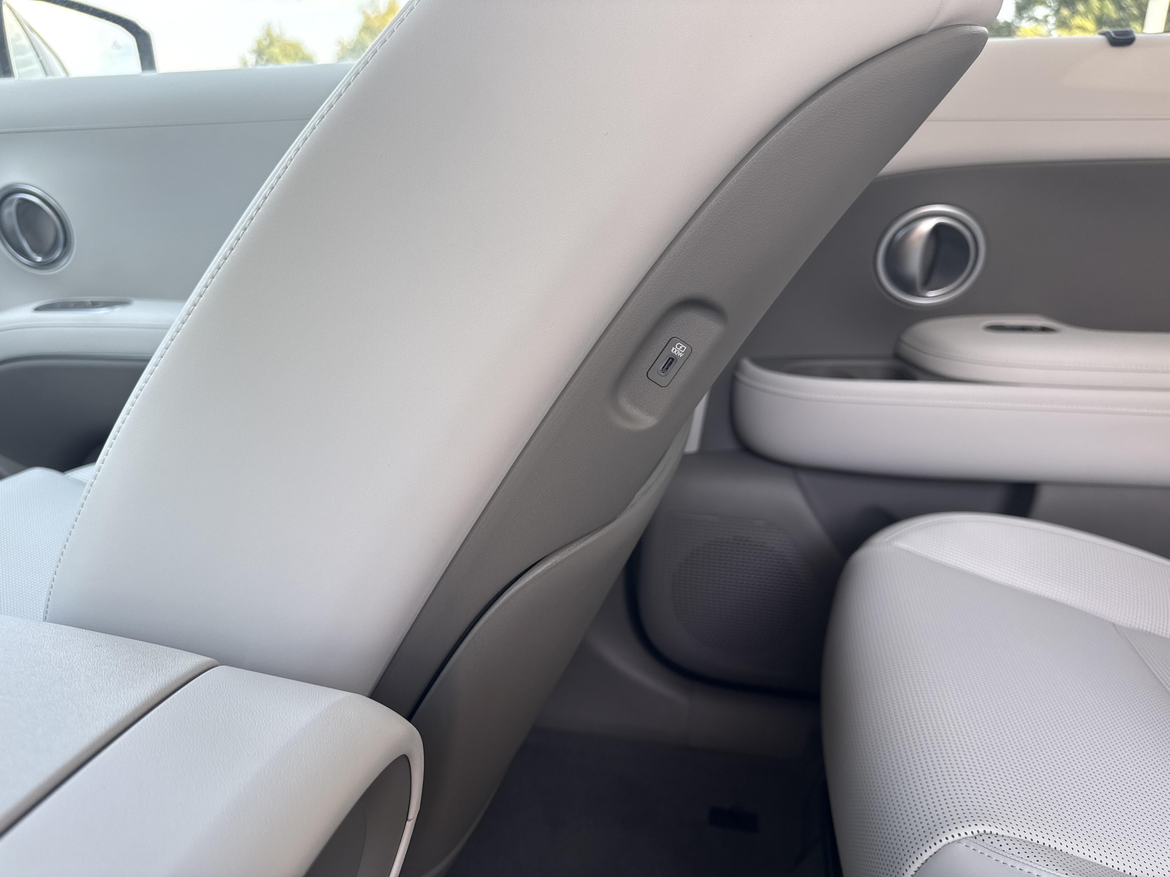 2026 Hyundai PALISADE HYBRID SEL 7 Passenger