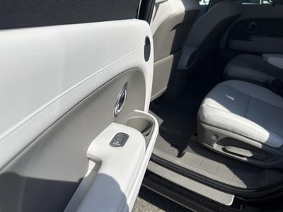 2026 Hyundai PALISADE HYBRID SEL 7 Passenger