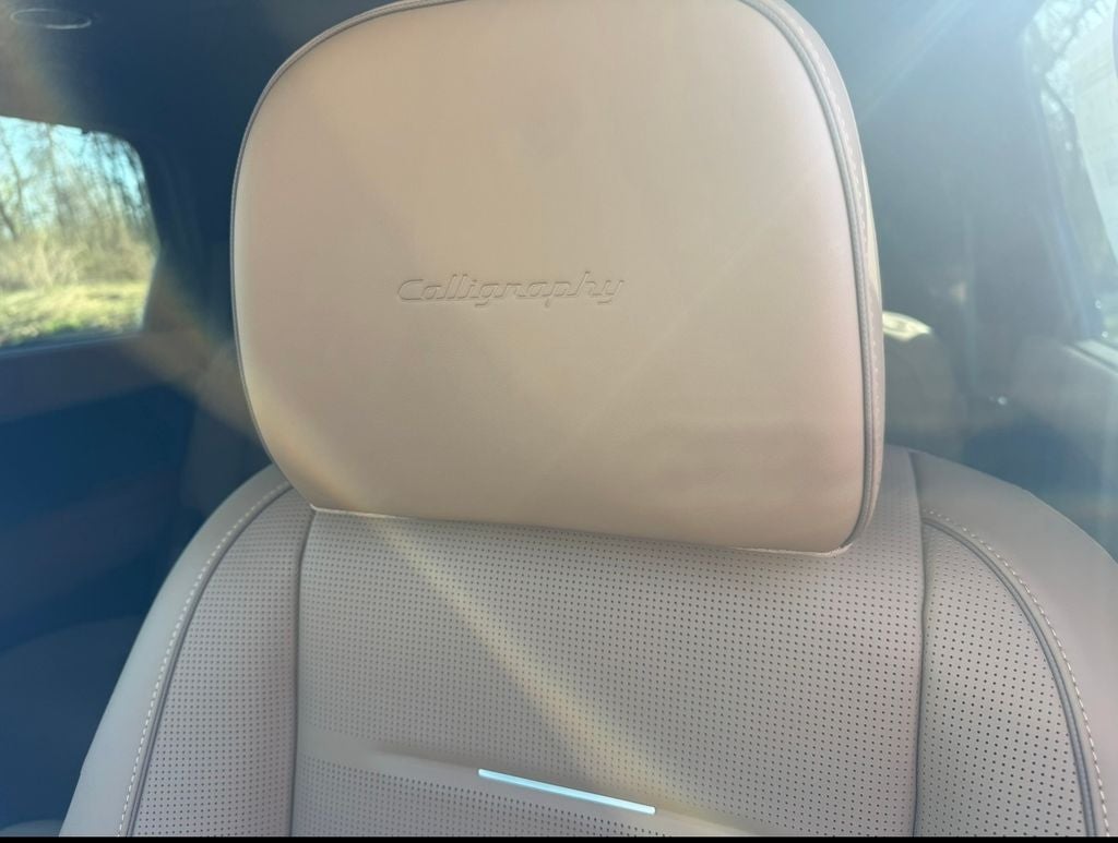 2027 Hyundai PALISADE SEL 7 Passenger