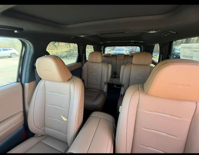 2027 Hyundai PALISADE SEL 7 Passenger