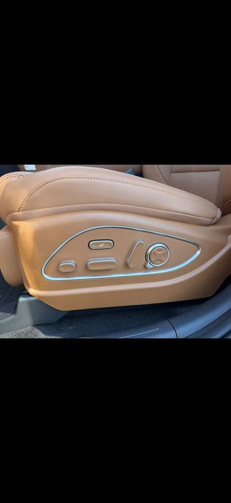 2027 Hyundai PALISADE SEL 7 Passenger