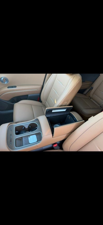 2027 Hyundai PALISADE SEL 7 Passenger