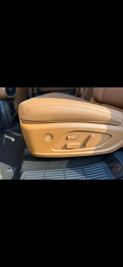 2027 Hyundai PALISADE SEL 7 Passenger