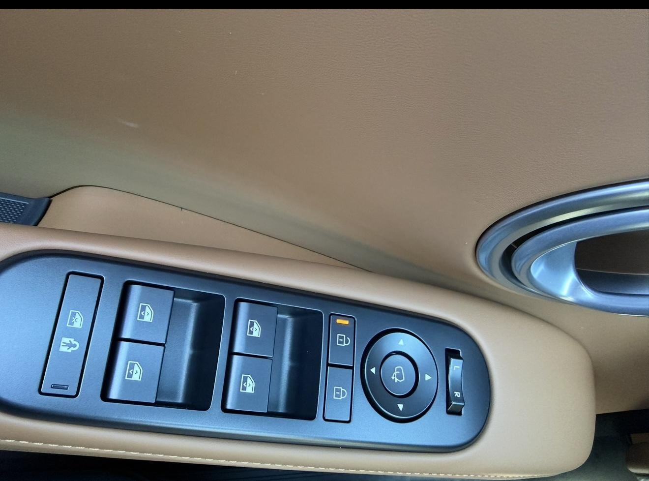 2027 Hyundai PALISADE SEL 7 Passenger