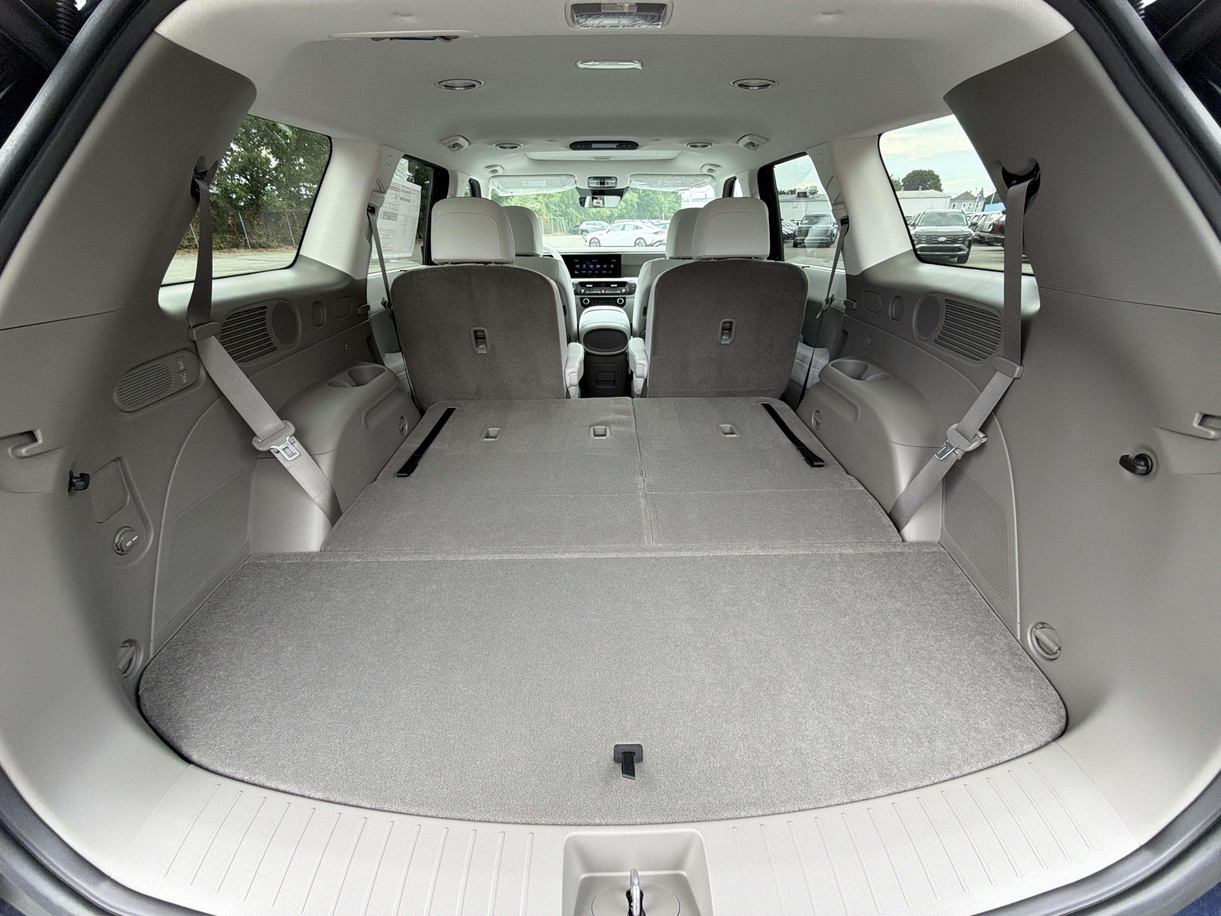 2026 Hyundai PALISADE SEL Premium 7 Passenger