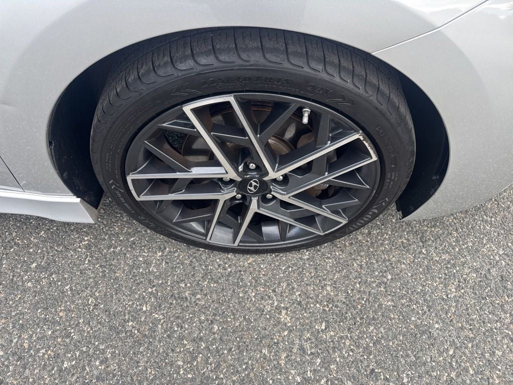 2019 Hyundai ELANTRA Sport