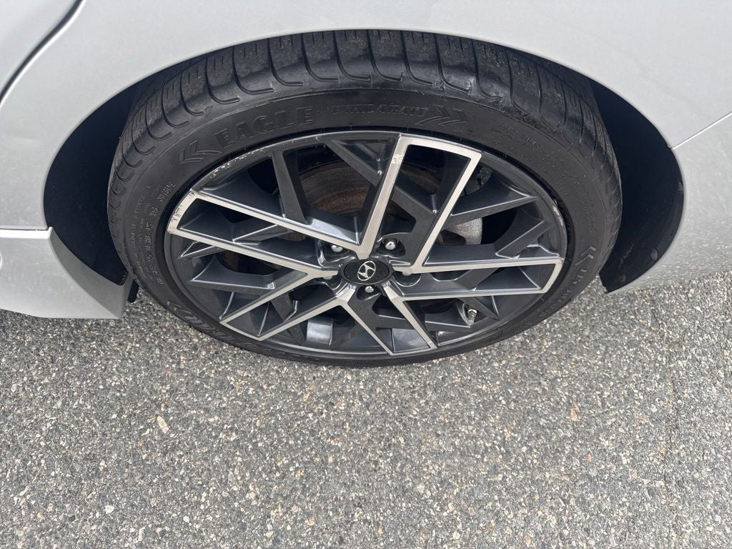 2019 Hyundai ELANTRA Sport
