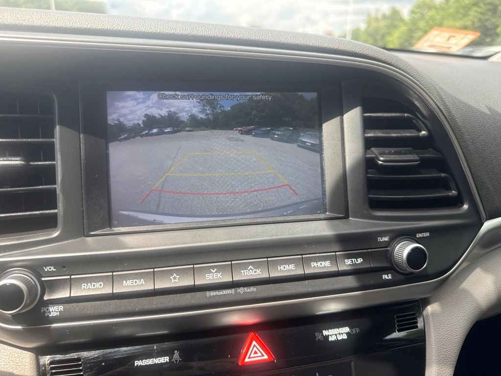2020 Hyundai ELANTRA SEL