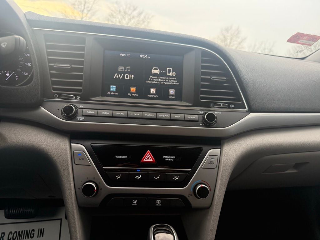 2018 Hyundai ELANTRA SEL