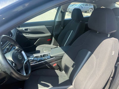 2022 Hyundai SONATA SEL