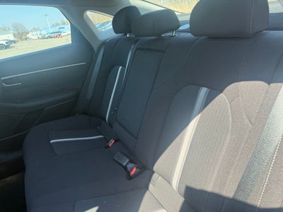 2022 Hyundai SONATA SEL