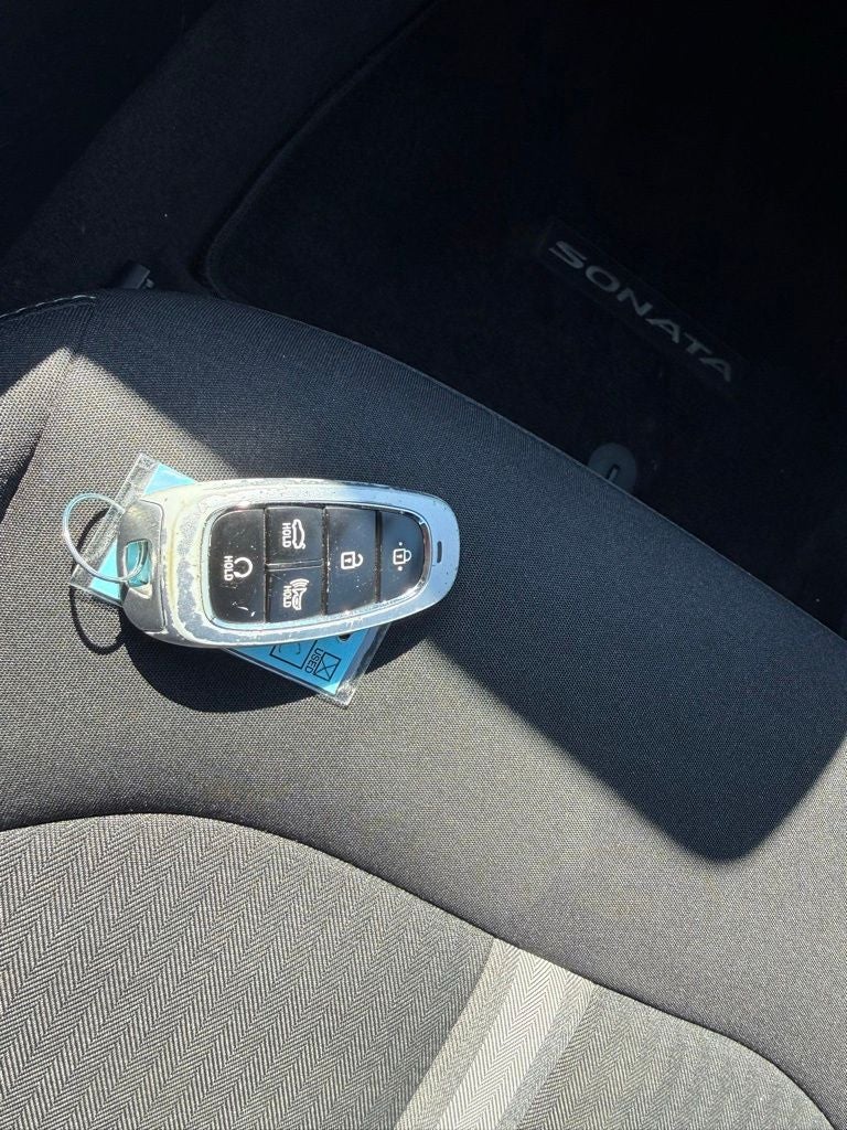 2022 Hyundai SONATA SEL