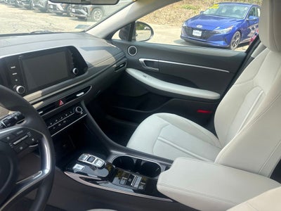 2023 Hyundai SONATA SE