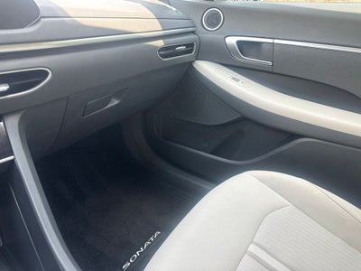 2023 Hyundai SONATA SE