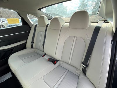 2026 Hyundai SONATA SE