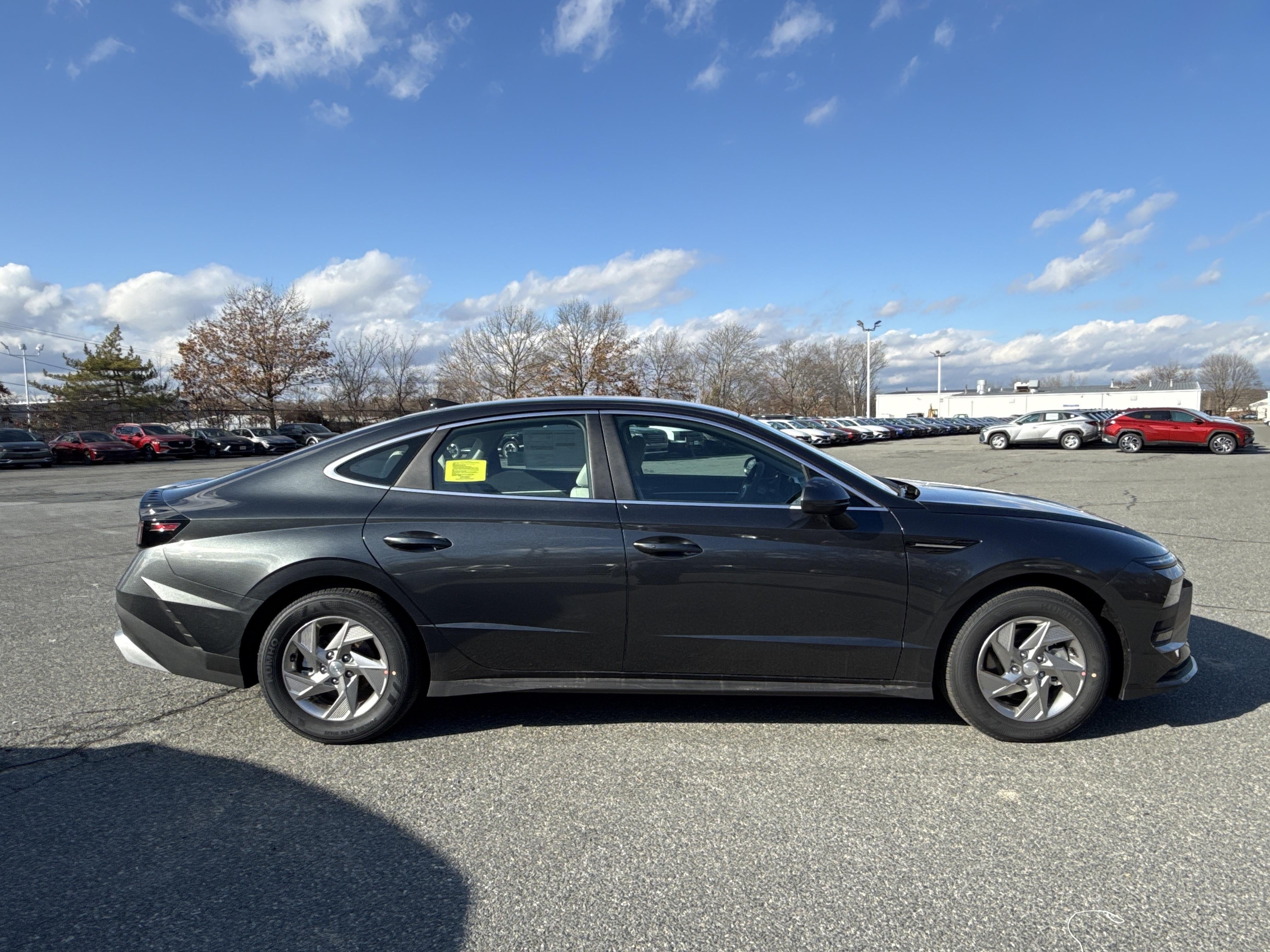 2026 Hyundai SONATA SE