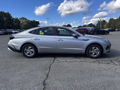 2026 Hyundai SONATA SE