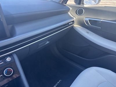 2026 Hyundai SONATA SE