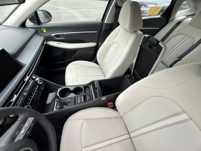 2026 Hyundai SONATA SE