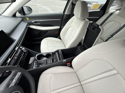 2026 Hyundai SONATA SE