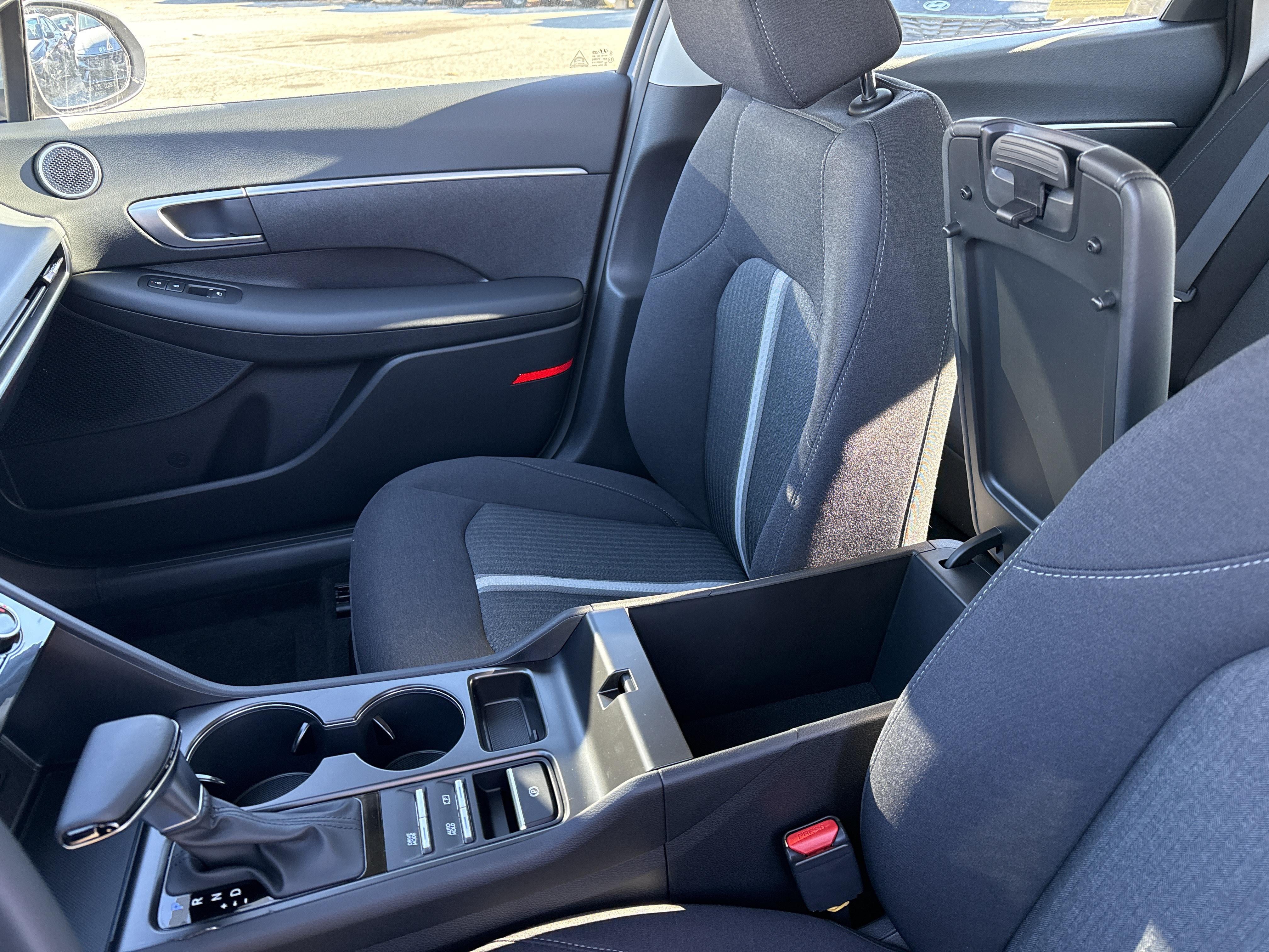 2026 Hyundai SONATA SE