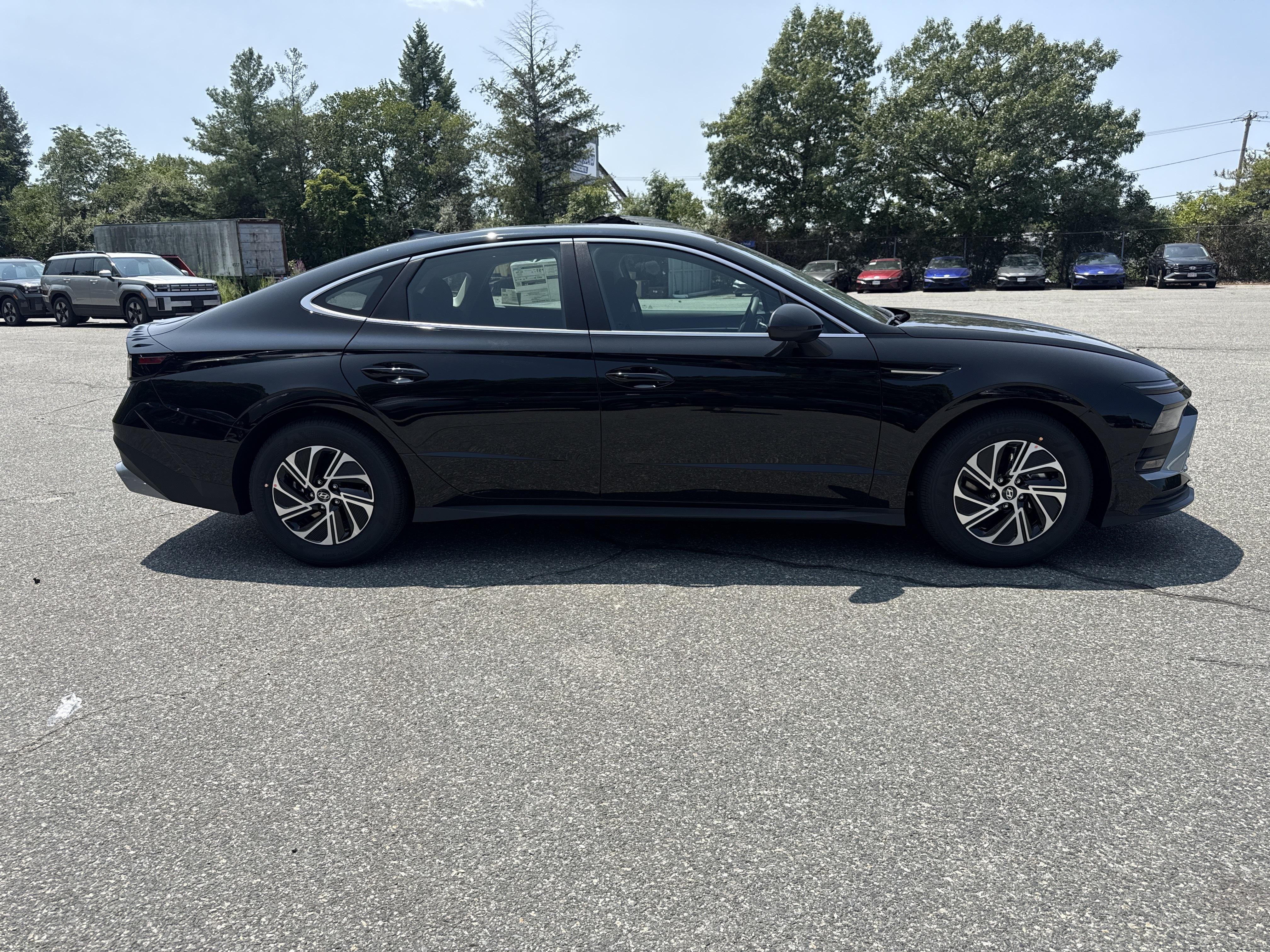 2026 Hyundai SONATA HYBRID Blue