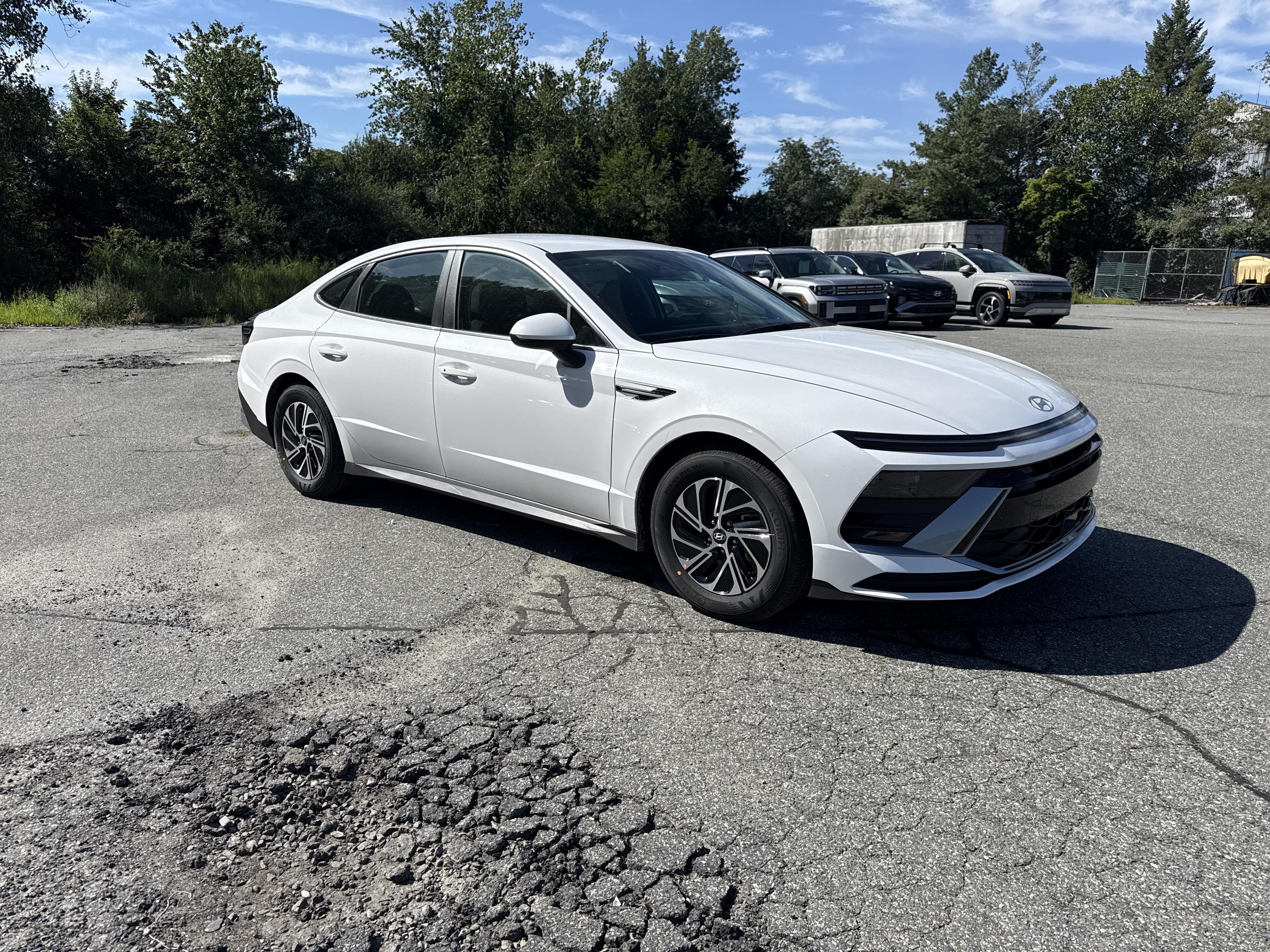 2026 Hyundai SONATA HYBRID Blue