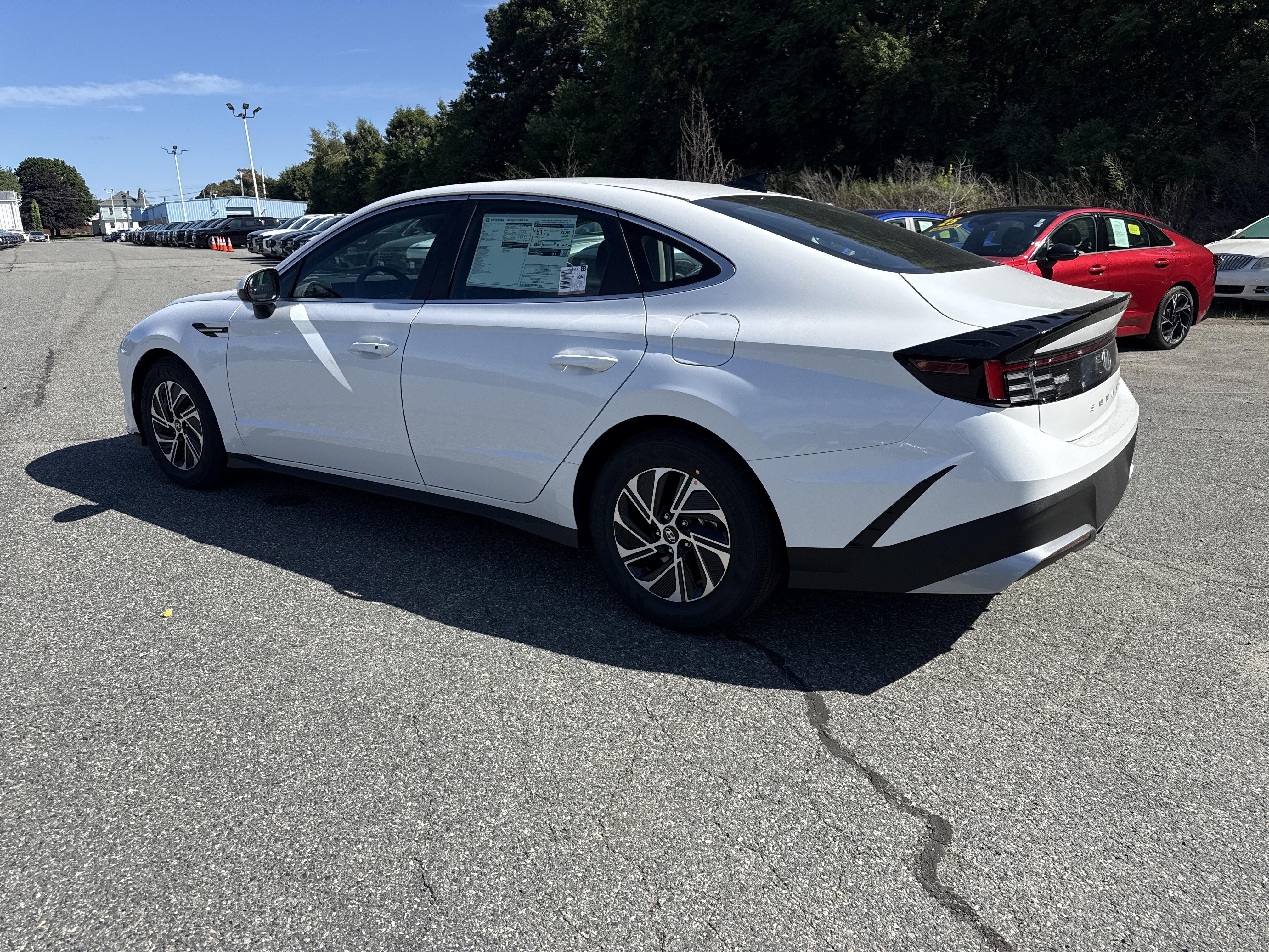 2026 Hyundai SONATA HYBRID Blue