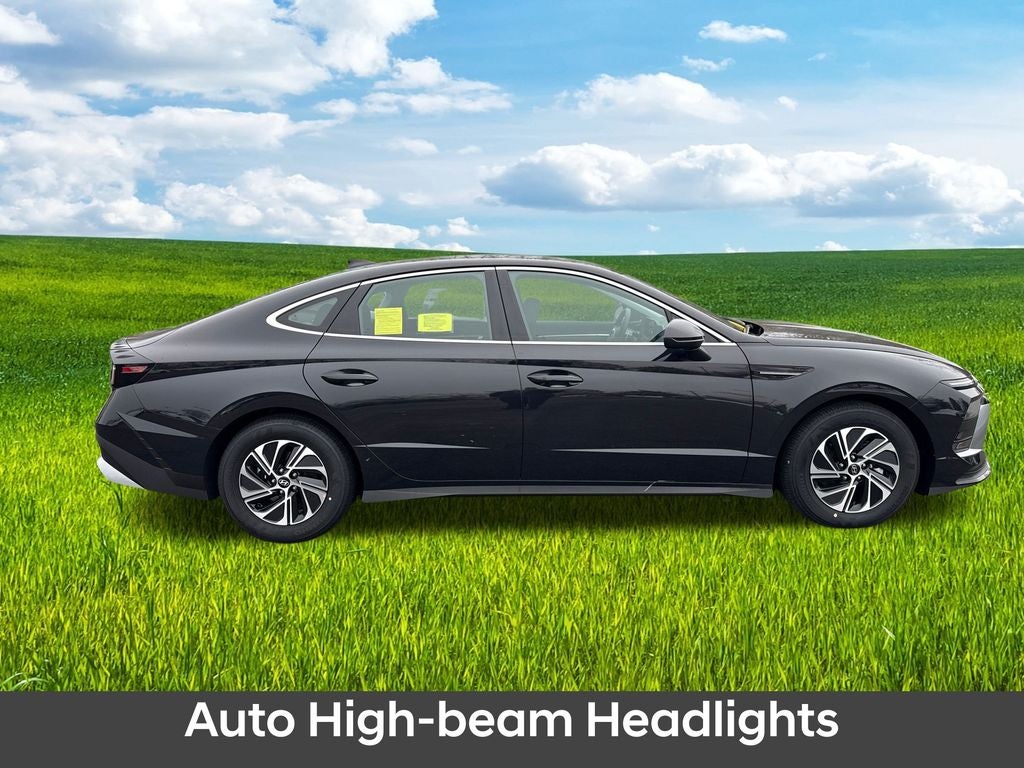 2026 Hyundai SONATA HYBRID Blue