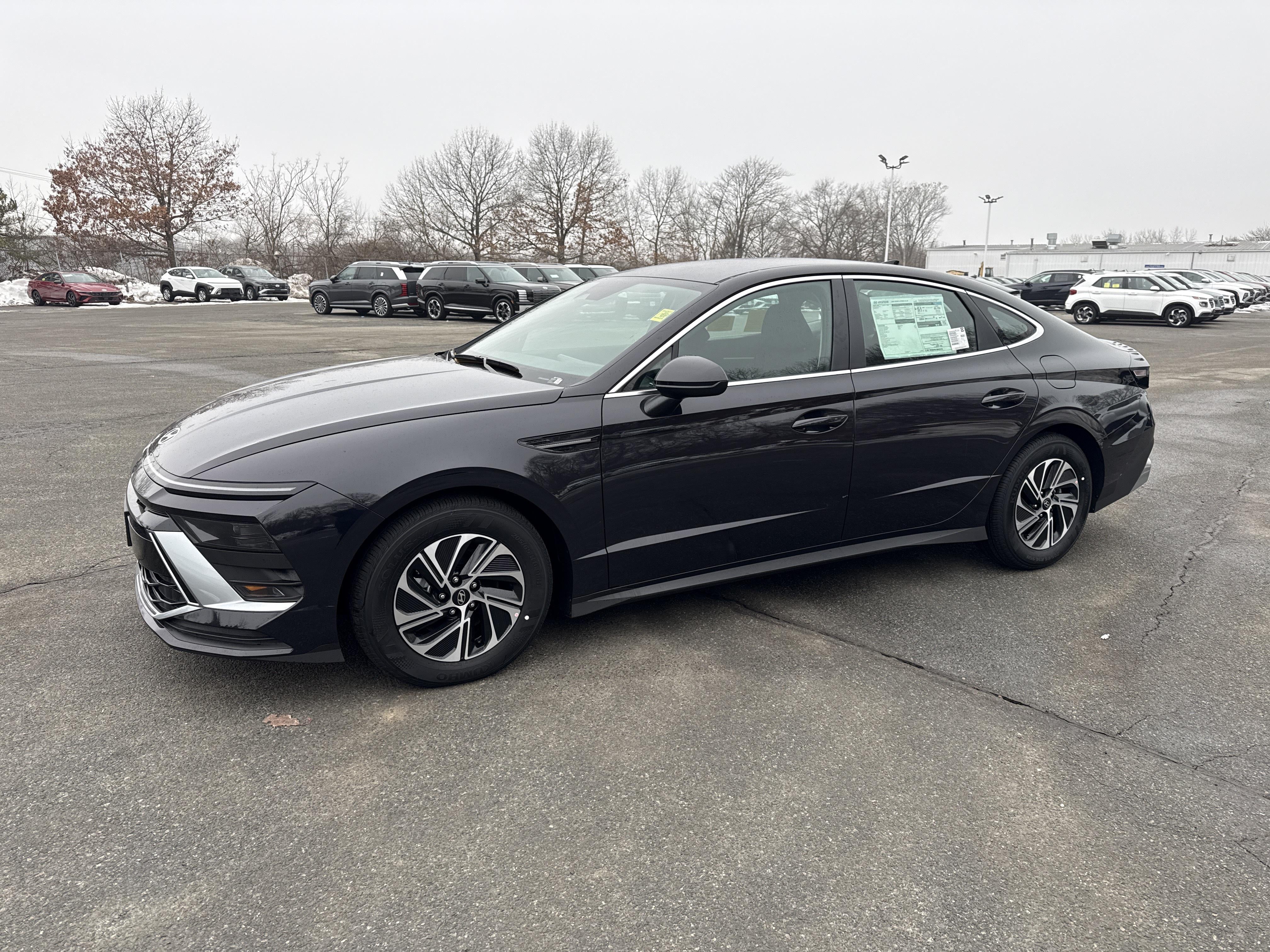 2026 Hyundai SONATA HYBRID Blue