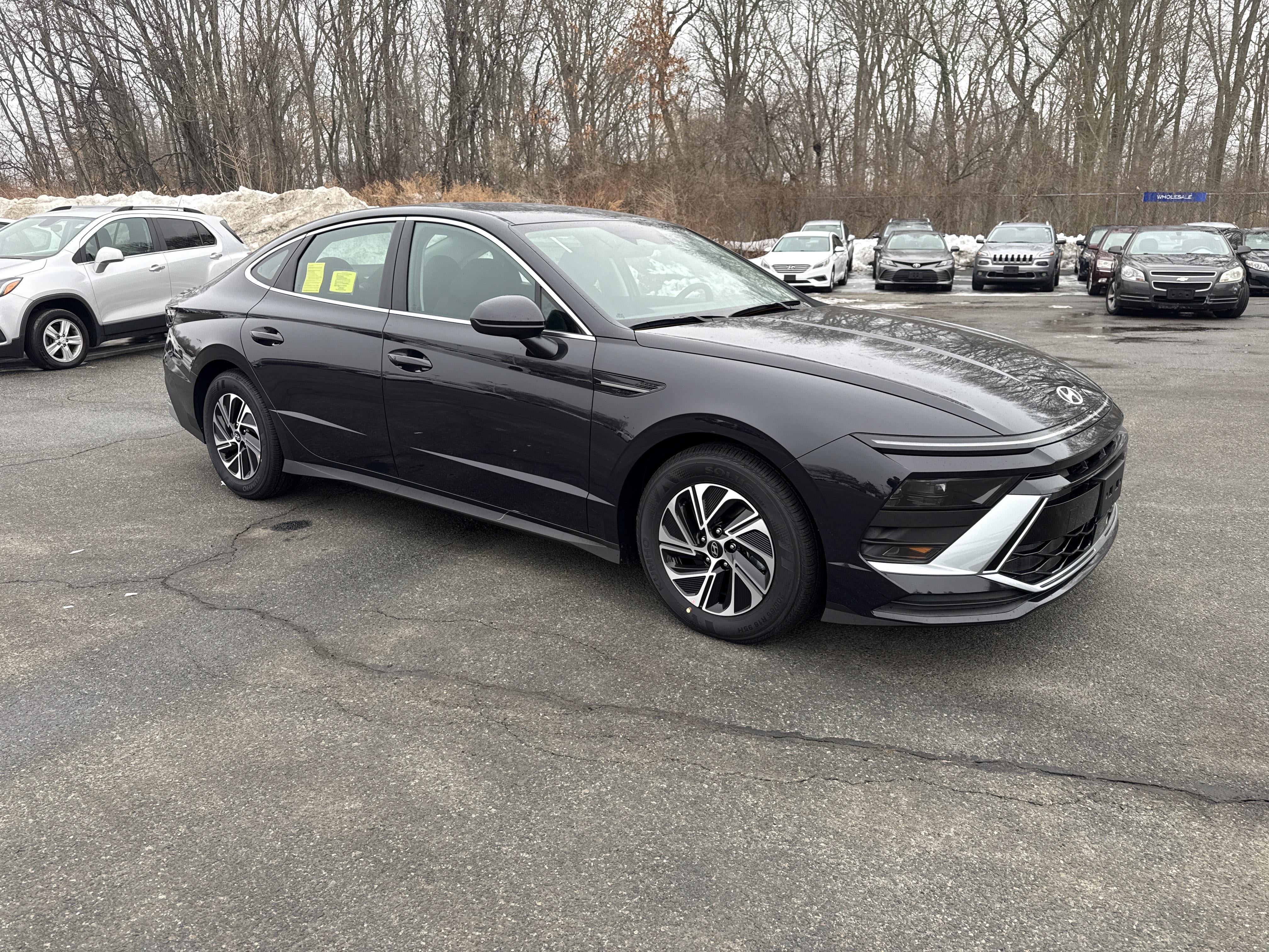 2026 Hyundai SONATA HYBRID Blue