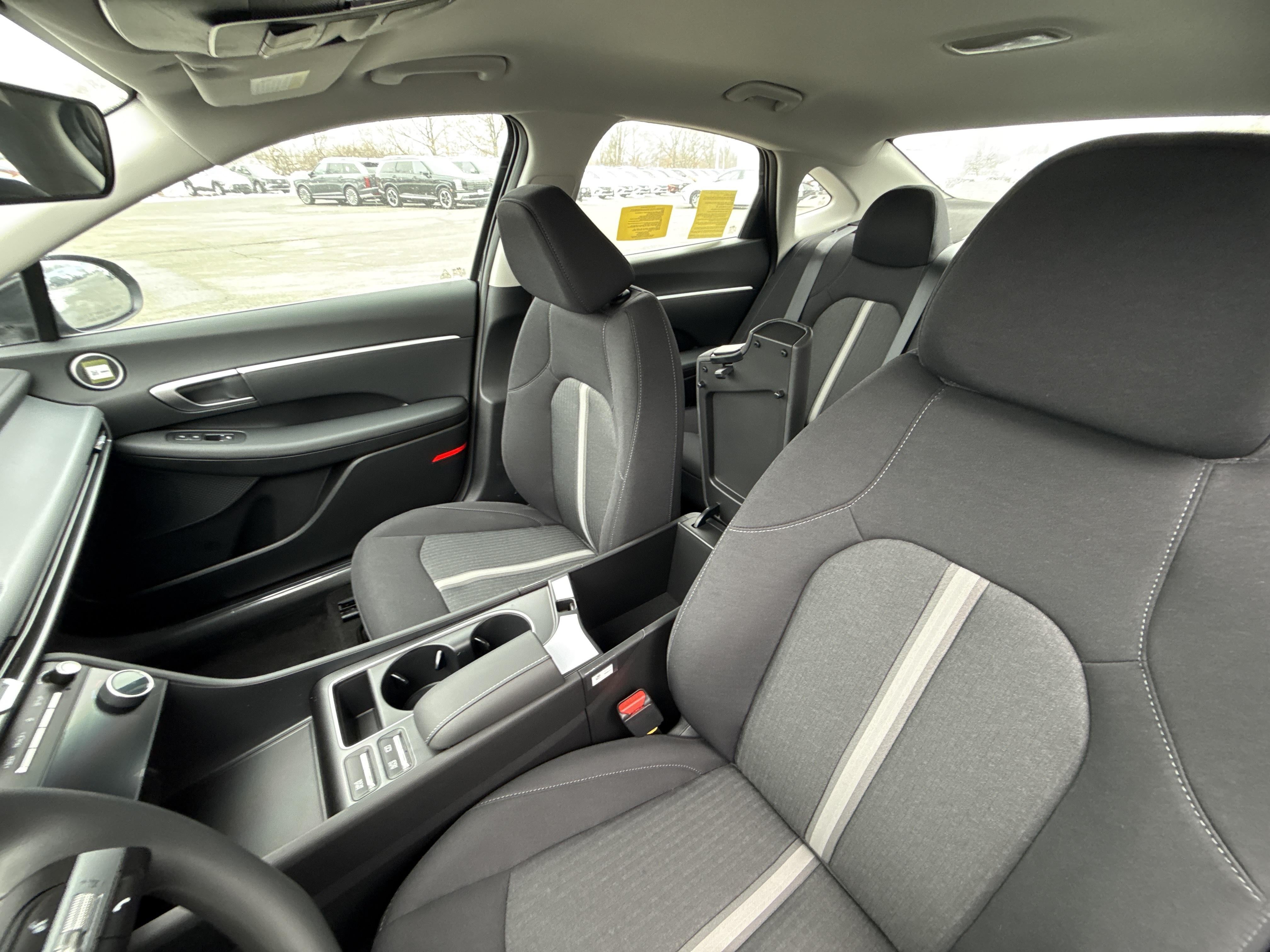 2026 Hyundai SONATA HYBRID Blue