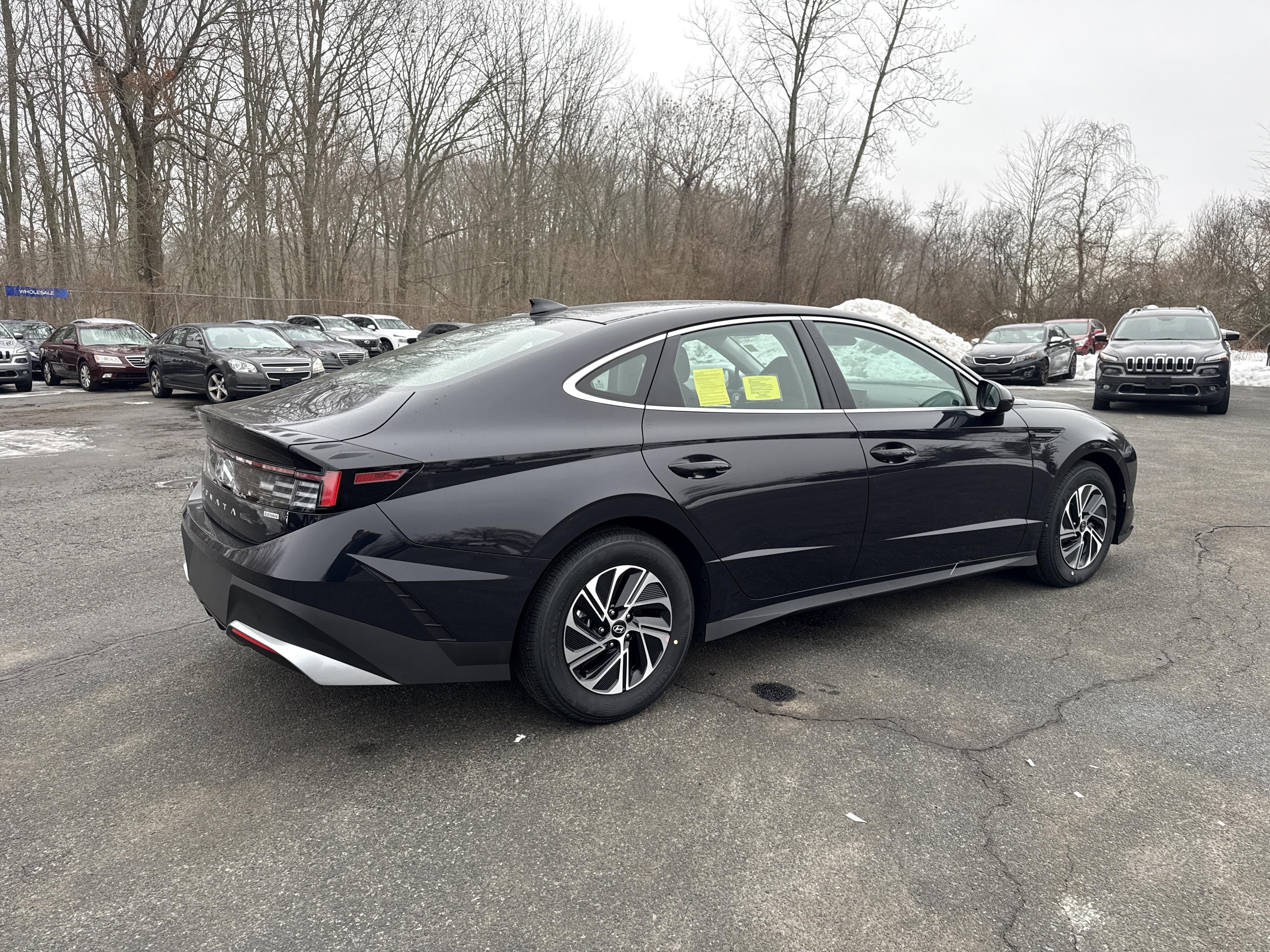 2026 Hyundai SONATA HYBRID Blue