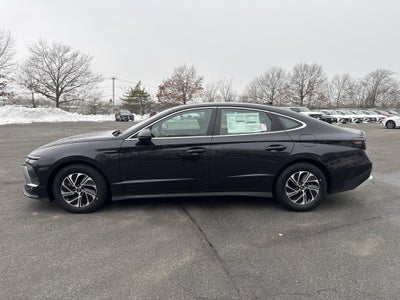 2026 Hyundai SONATA HYBRID Blue
