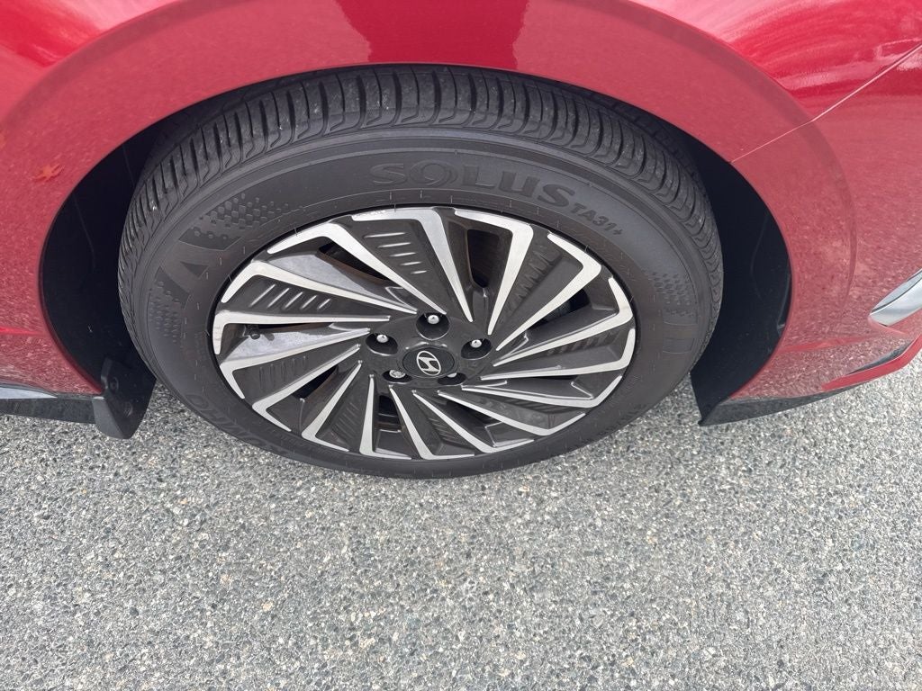 2025 Hyundai SONATA HYBRID SEL