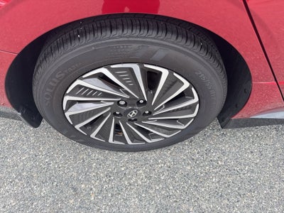 2025 Hyundai SONATA HYBRID SEL
