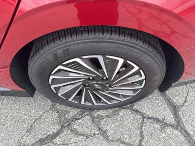 2025 Hyundai SONATA HYBRID SEL