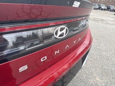2025 Hyundai SONATA HYBRID SEL
