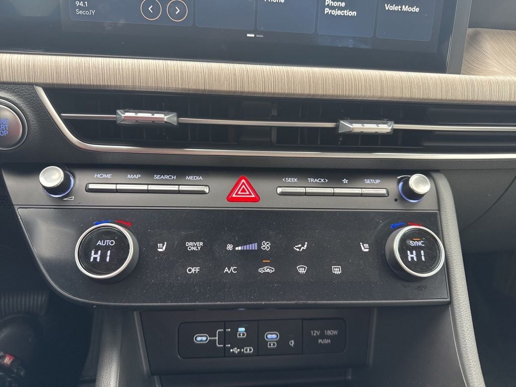 2025 Hyundai SONATA HYBRID SEL