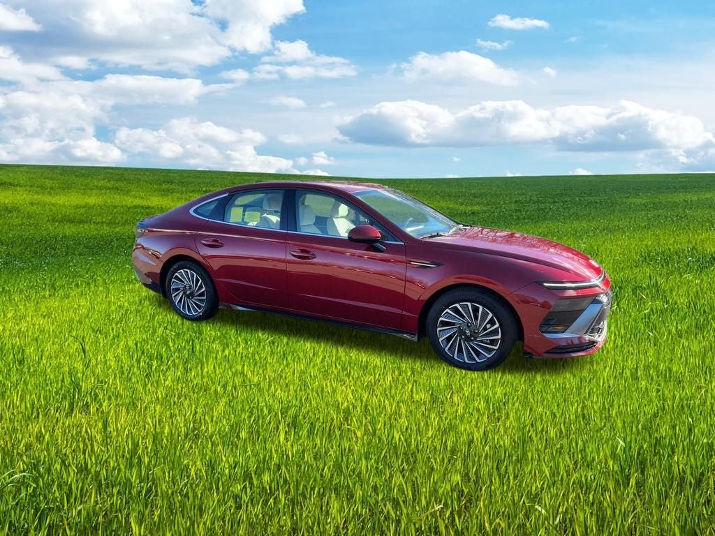 2025 Hyundai SONATA HYBRID SEL