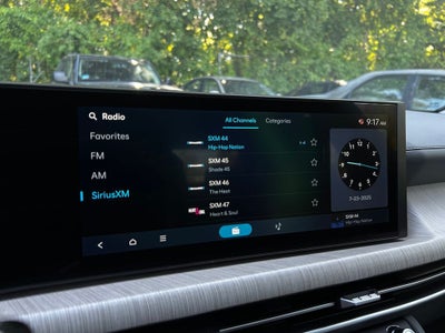 2025 Hyundai SONATA HYBRID SEL