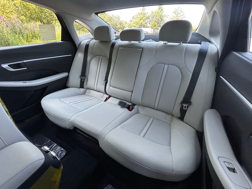 2025 Hyundai SONATA HYBRID SEL