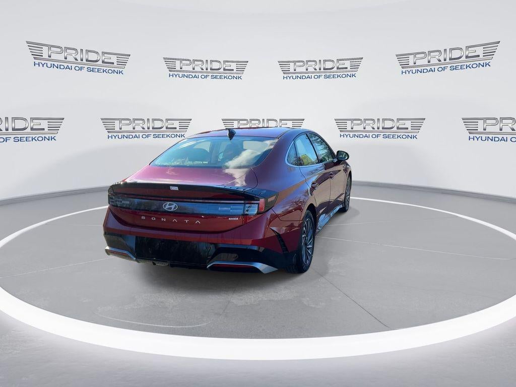 2025 Hyundai SONATA HYBRID SEL