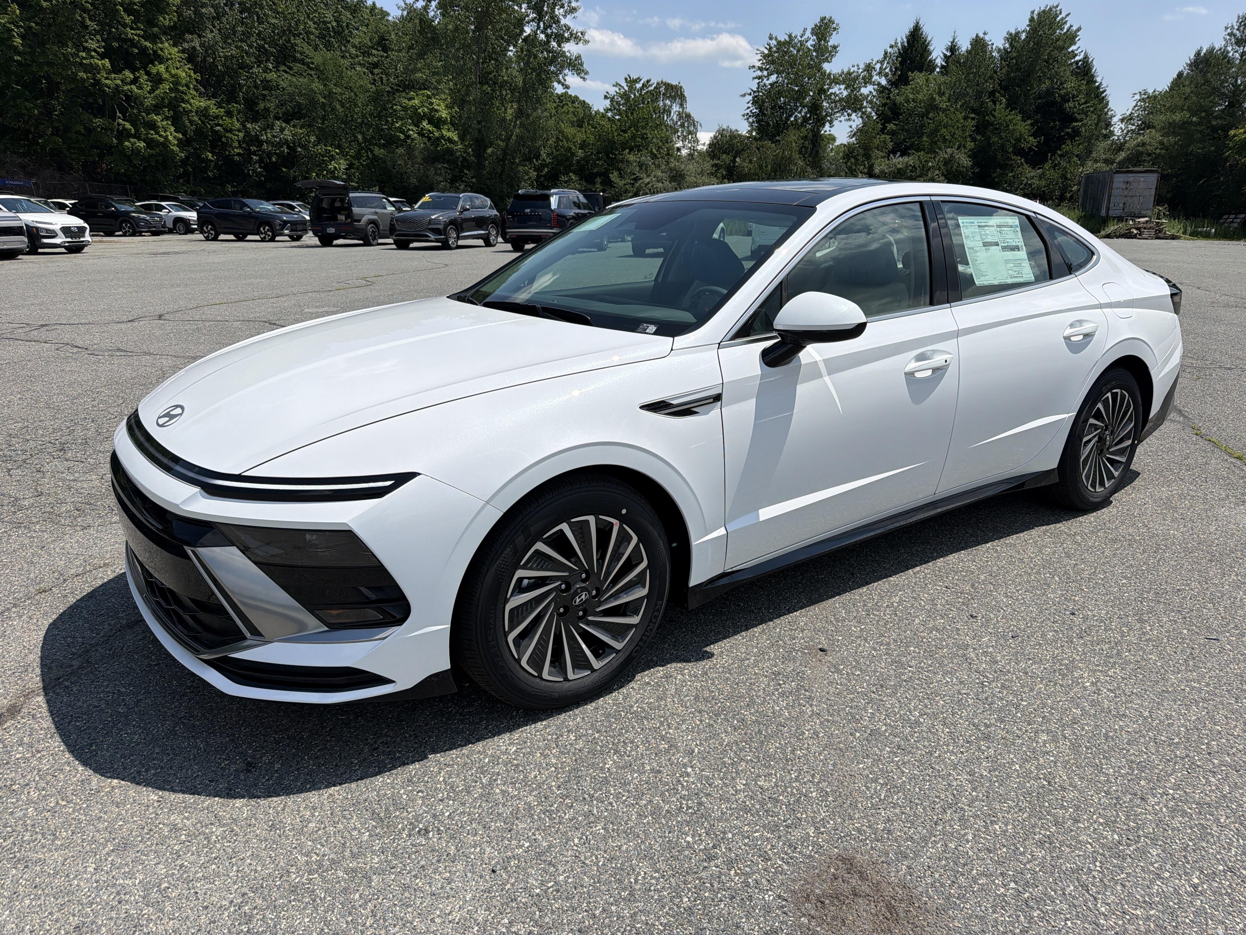 2026 Hyundai SONATA HYBRID SEL