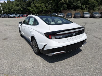 2026 Hyundai SONATA HYBRID SEL