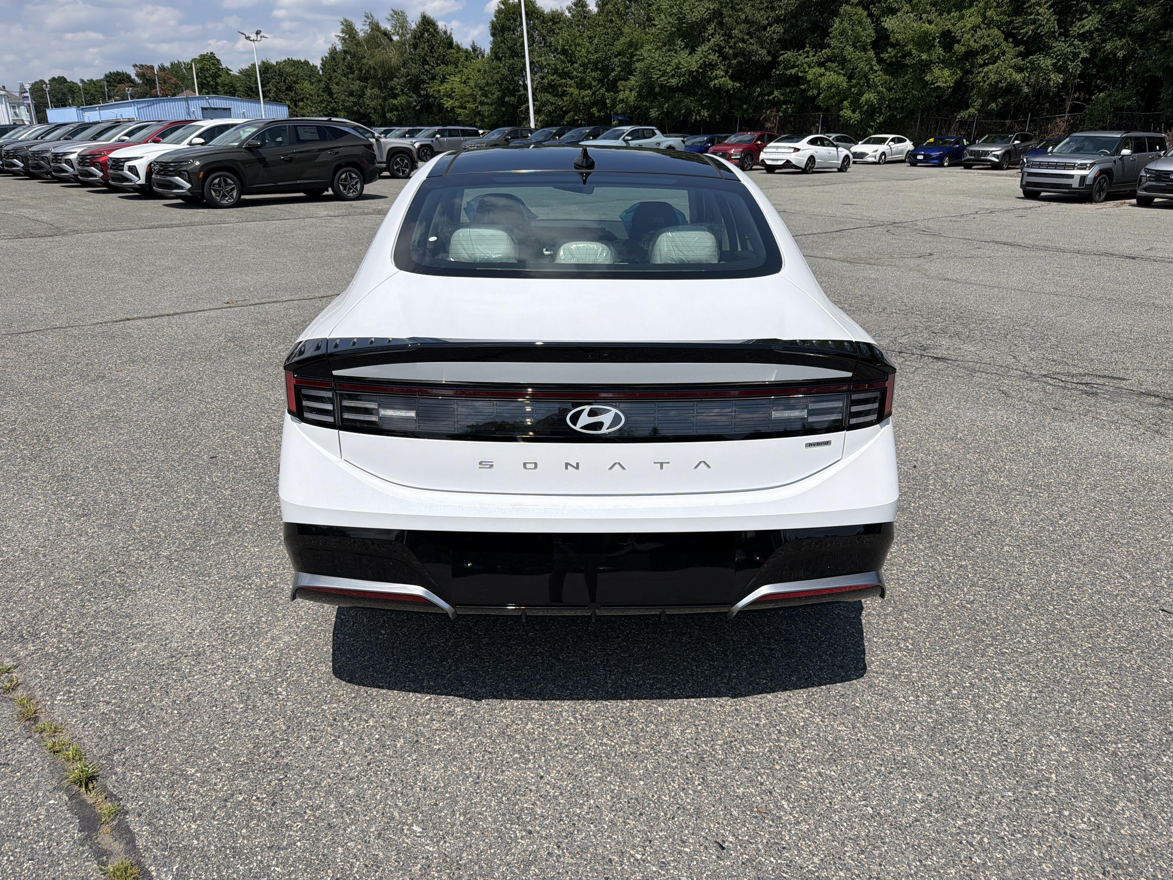 2026 Hyundai SONATA HYBRID SEL