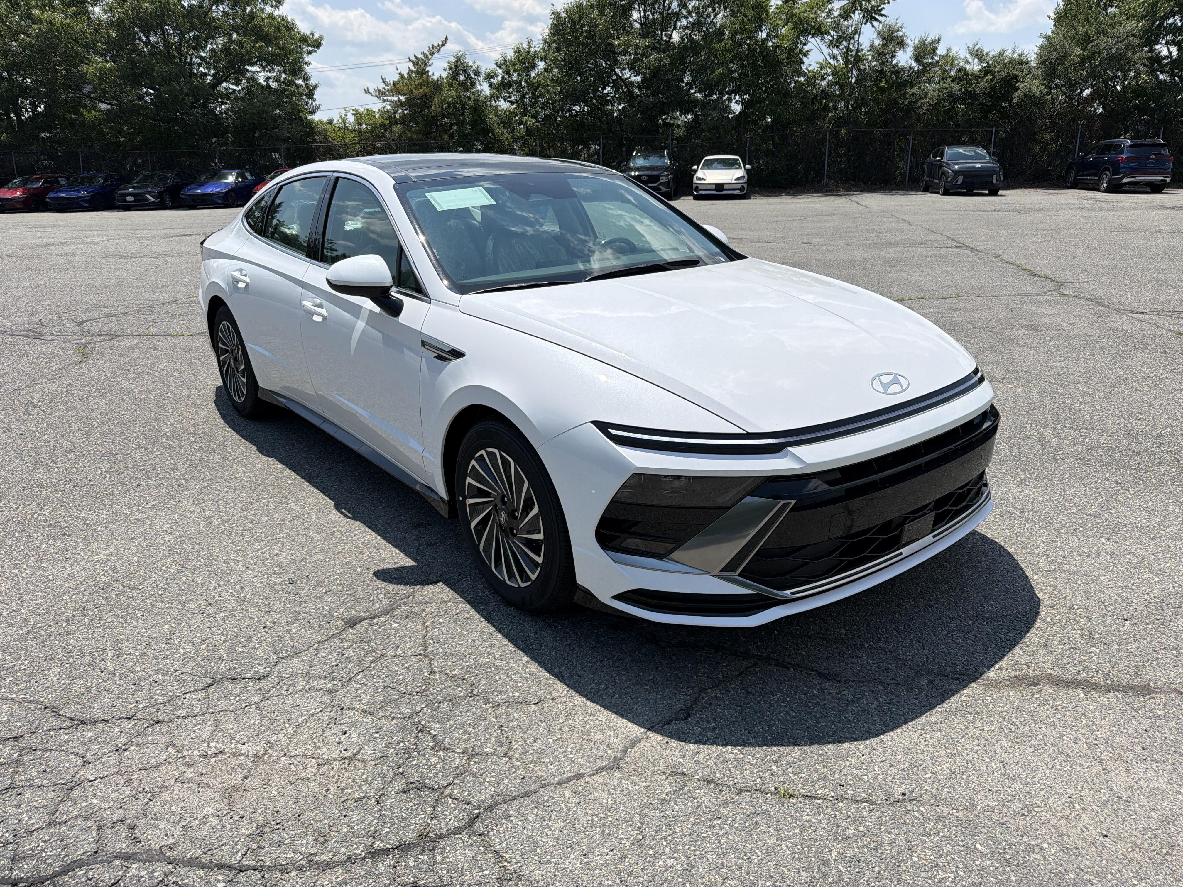 2026 Hyundai SONATA HYBRID SEL