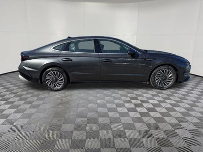 2026 Hyundai SONATA HYBRID SEL