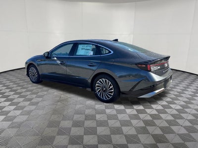 2026 Hyundai SONATA HYBRID SEL
