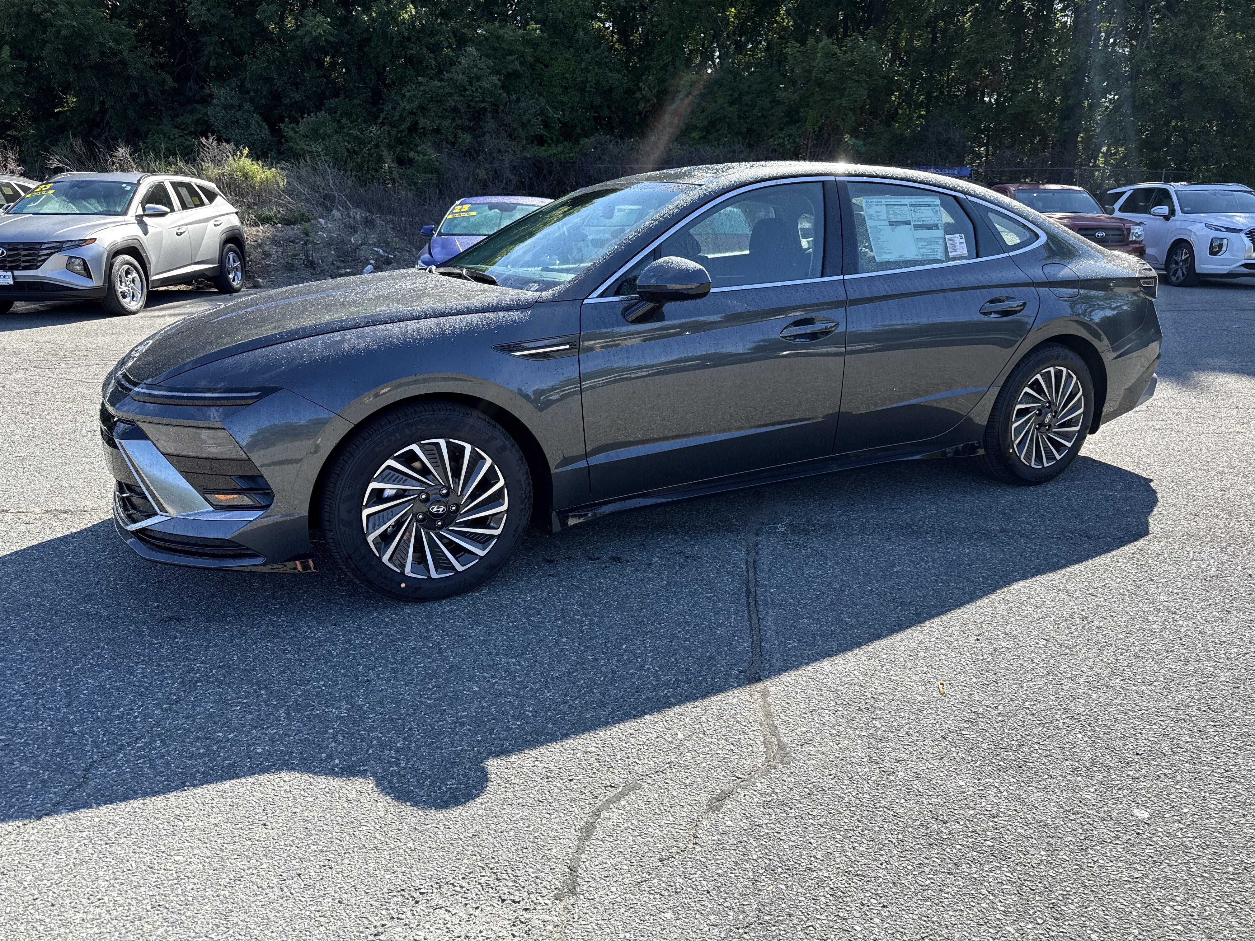 2026 Hyundai SONATA HYBRID SEL